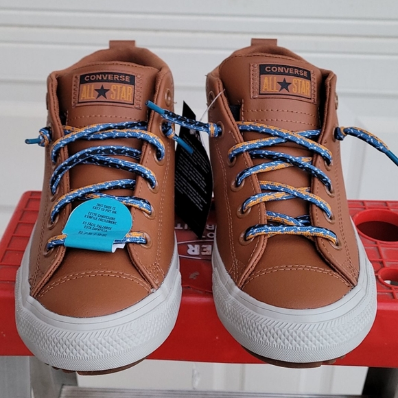 Converse tan leather 5.5 junior slip on 7.5 womens - Picture 4 of 12